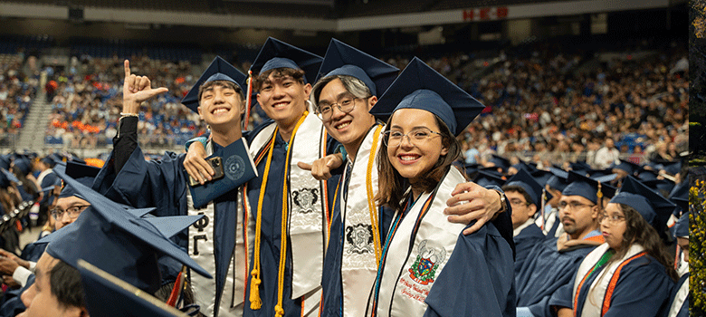 Uts Engineering Graduation UTSA celebrates more than 4,700 grads at Commencement ceremonies - UT ...