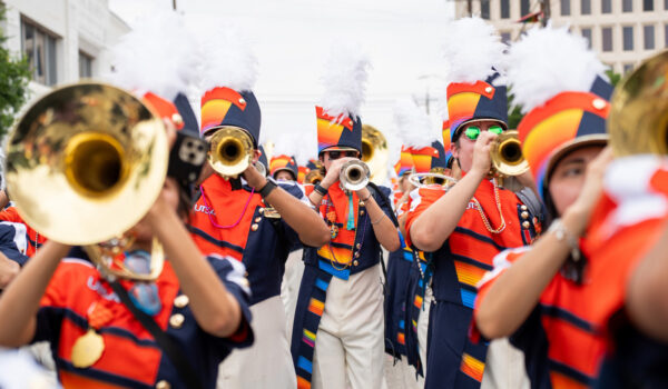 sosa marching band performing in parade