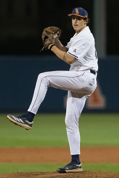 Robert Orloski winds up for a pitch.