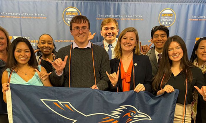 Archer Fellowship offers internships for ’Runners in the nation’s capital