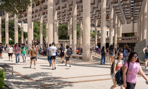 38,000+ reasons to celebrate: UTSA student enrollment soars to record high