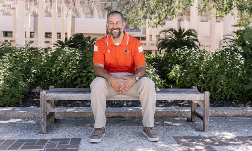 Endowment set up by Alvarez College of Business alumnus and professor establishes executive in residence program