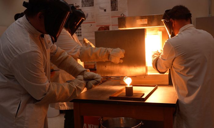 From volcanoes to asteroids, HAMsTER Lab advances planetary science and the origins of life