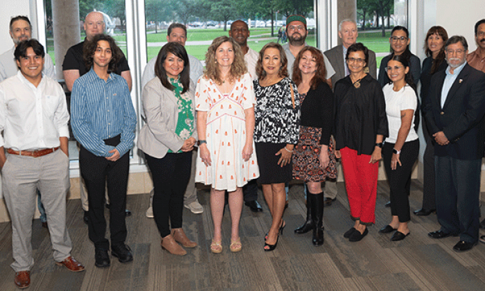 SURE program pairs UTSA students with small business owners