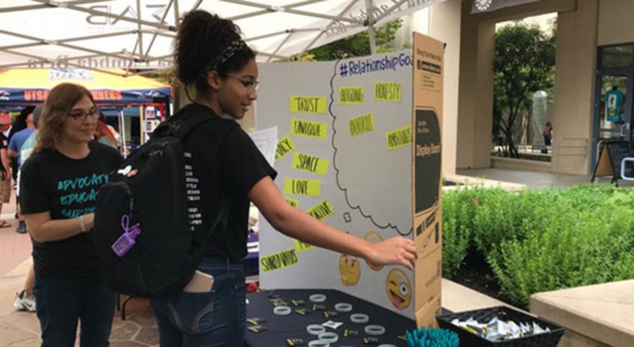 UTSA students make a pledge to stand up against sexual assault.