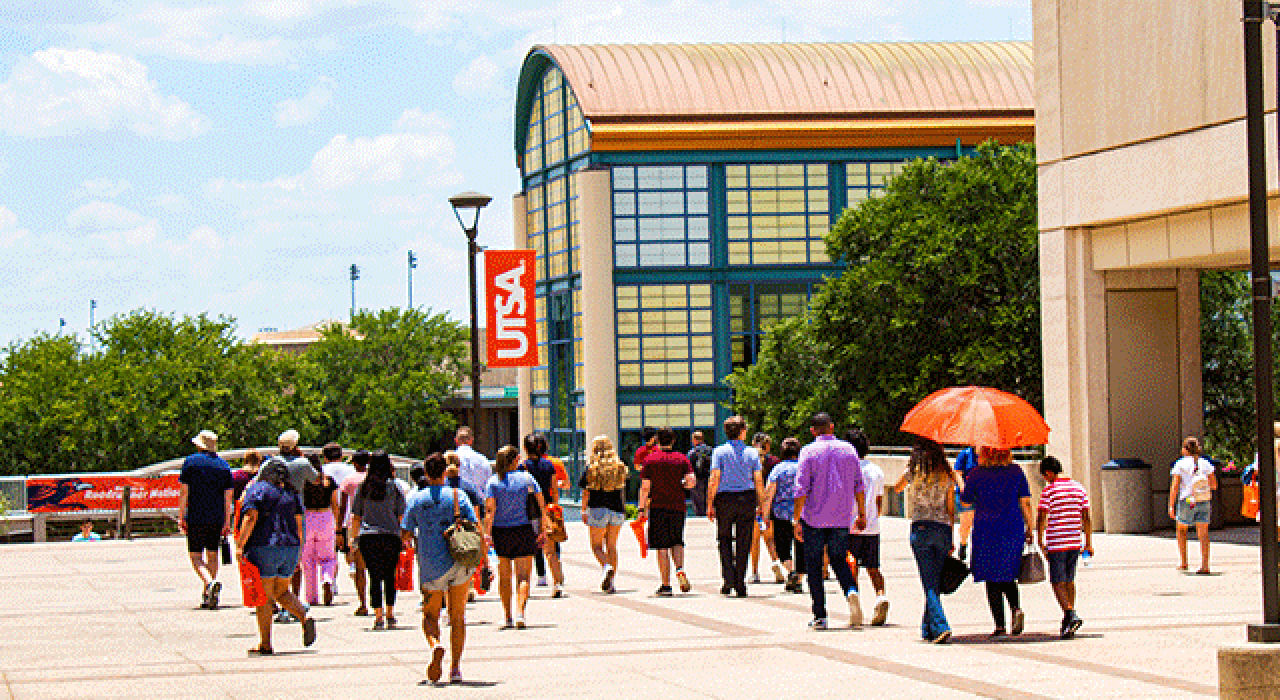 campus-paseo-student-union_780