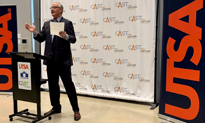 UTSA, CAST Tech High School partner to accelerate students’ college careers