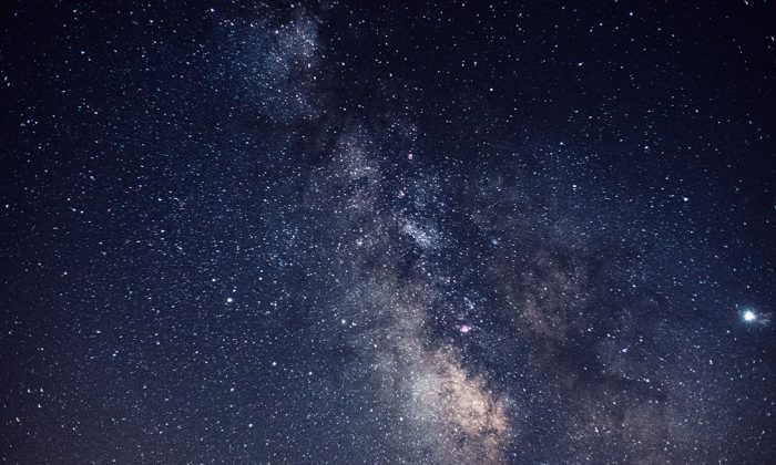 UTSA researchers offer alternative to dark matter model in dwarf galaxies
