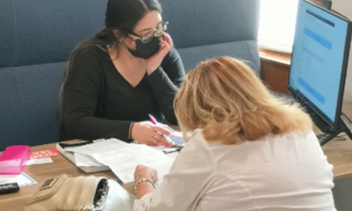 UTSA ambassadors fill the digital gap for San Antonio’s West Side residents