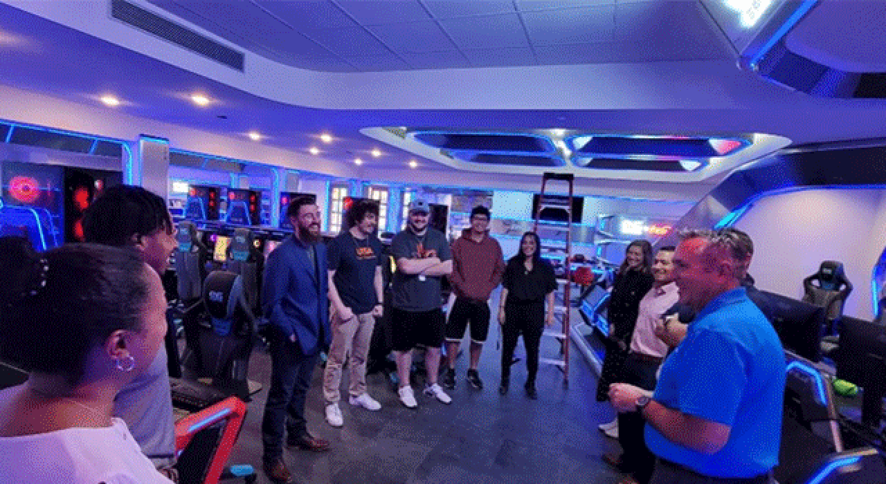 Roadrunner Gaming is partnering with Six Flags Fiesta Texas for a new esports program at the theme park.
