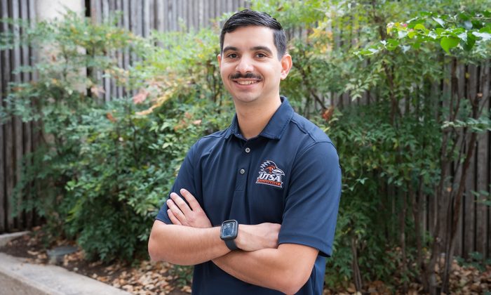 From journalist to soldier to student of history, graduate follows his passions to new path