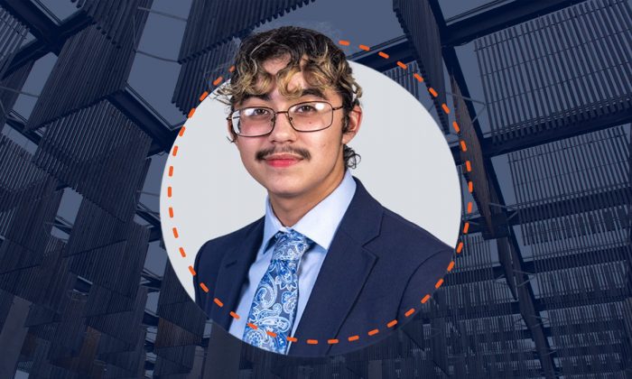 Local podcast offers hands-on experience for UTSA Top Scholar