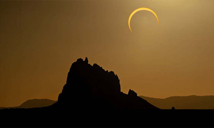 Sombrilla Magazine: Renewal and Reorder