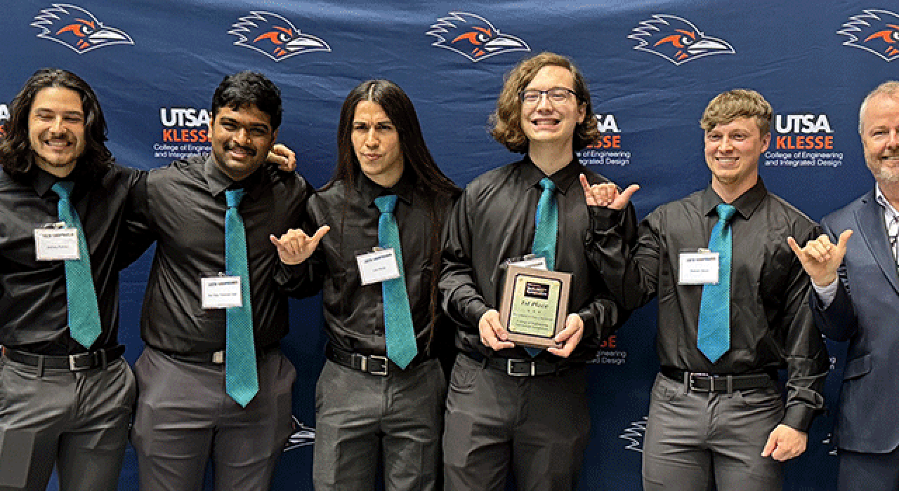 First place winners EyeSpy Innovators won a $4,000 cash prize for developing a cost-effective device that detects diabetic retinopathy.