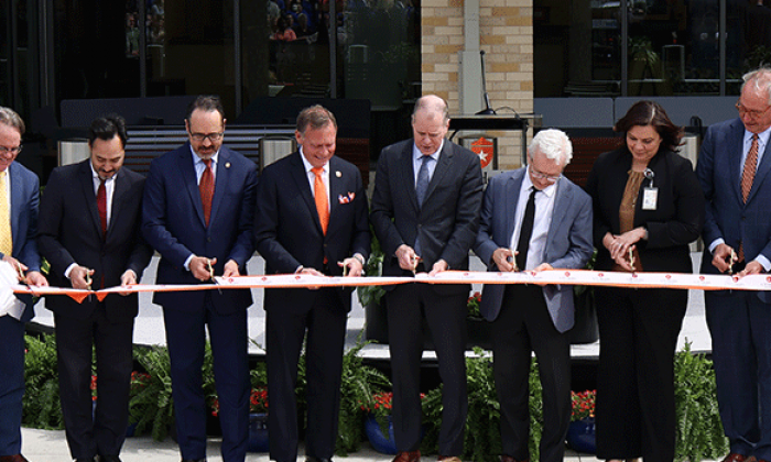 UT Health San Antonio opens facility on UTSA Park West campus